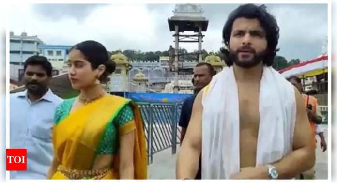 When Janhvi Kapoor and Shikhar Pahariya visited Tirupati together on Sridevi's birth anniversary - WATCH video |