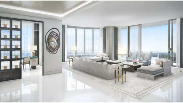 (Image: thebristolpalmbeach/Website) 3