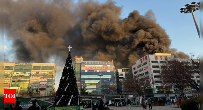 South Korea Fire: Massive fire breaks out at Seongnam shopping complex, several people evacuated | World News