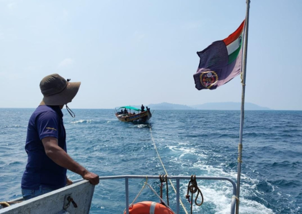 Fishermen rescued