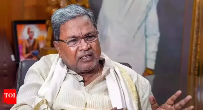 CM Siddaramaiah 'threatens' to hit cop during Congress rally | India News