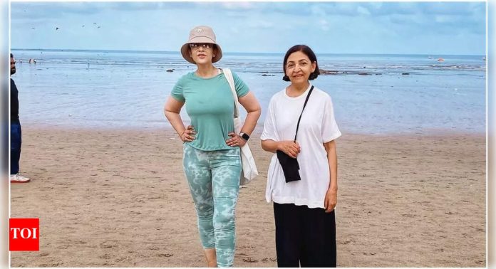 Manisha Koirala shares heartfelt tribute to friendship with 'Saudagar' co-star Deepti Naval: 'The heart always feels at home' | Hindi Movie News