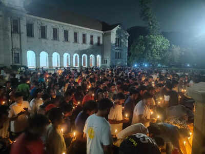 IISc community holds candlelight vigil to condemn Pahalgam terror attack