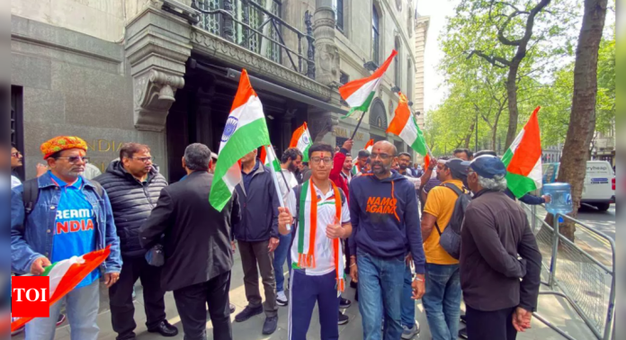 Indian-origin man arrested for allegedly smashing windows of Pakistan high commission in London | India News