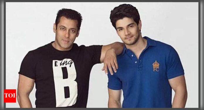 Sooraj Pancholi recalls Salman Khan carrying him on his shoulders at Michael Jackson concert as a child; reveals the superstar offered him first film on his 20th birthday |