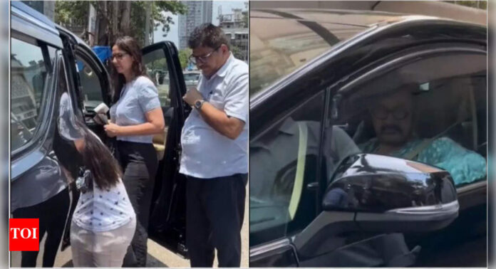 Aamir Khan and his girlfriend Gauri Spratt spotted visiting his ex-wife Reena Dutta at her residence | Hindi Movie News