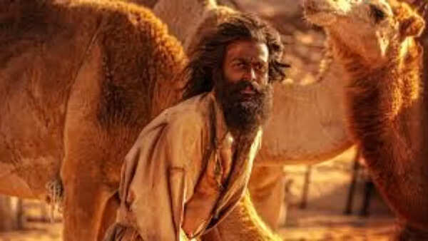 aadujeevitham