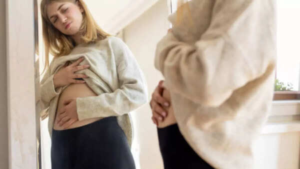Upper right part of your abdomen pains frequently