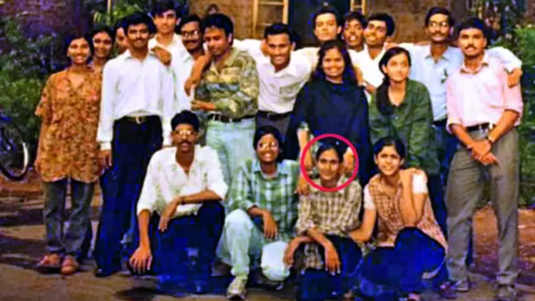 Biochemist who left PhD for the uniform