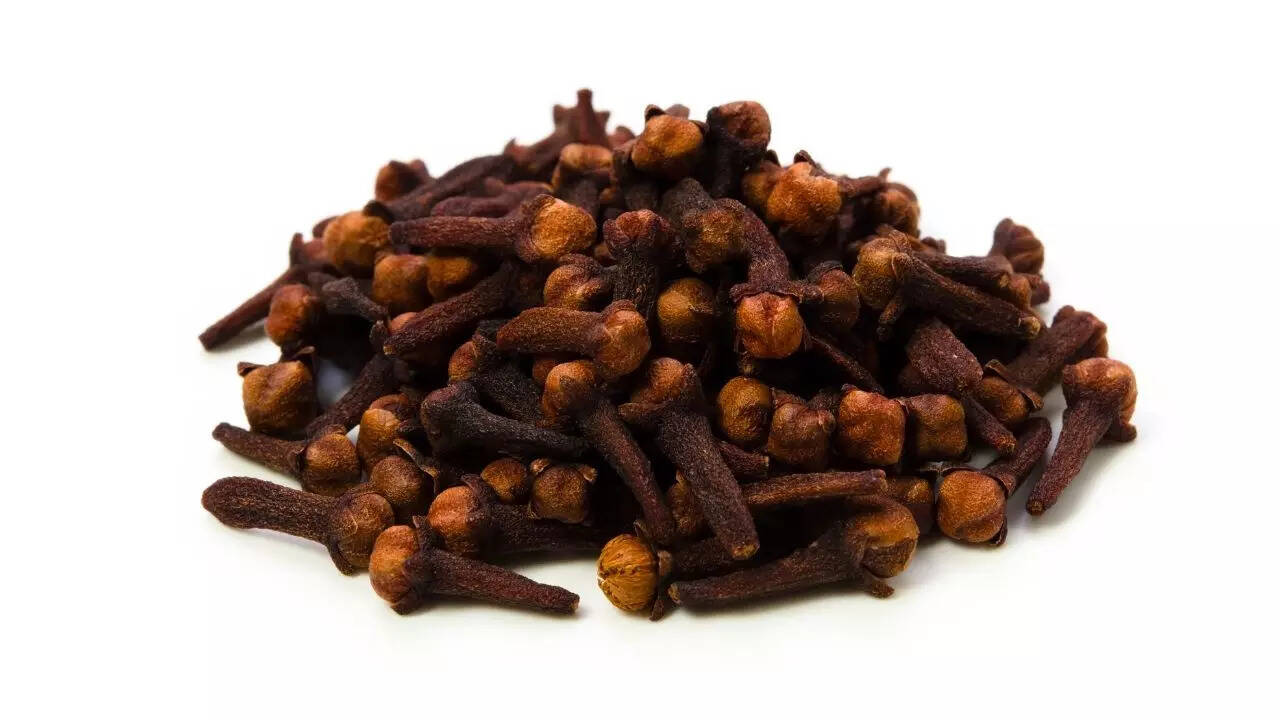 Cloves