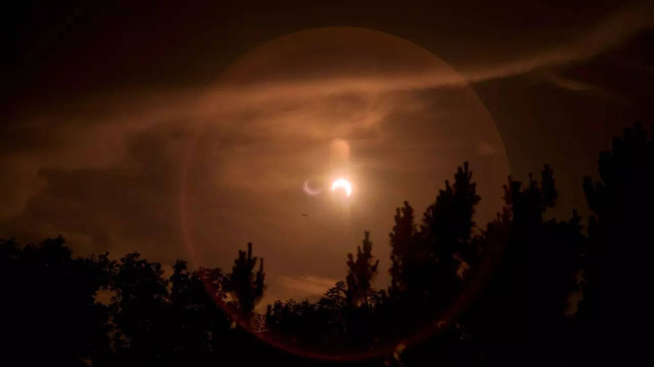 What happens during a total solar eclipse