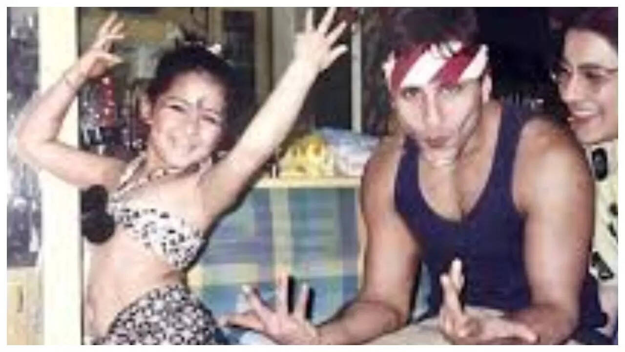 Sara Ali Khan as Kareena from Asoka 1
