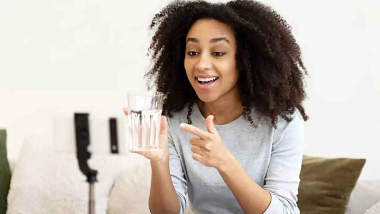 cedit:istock Alkaline water
