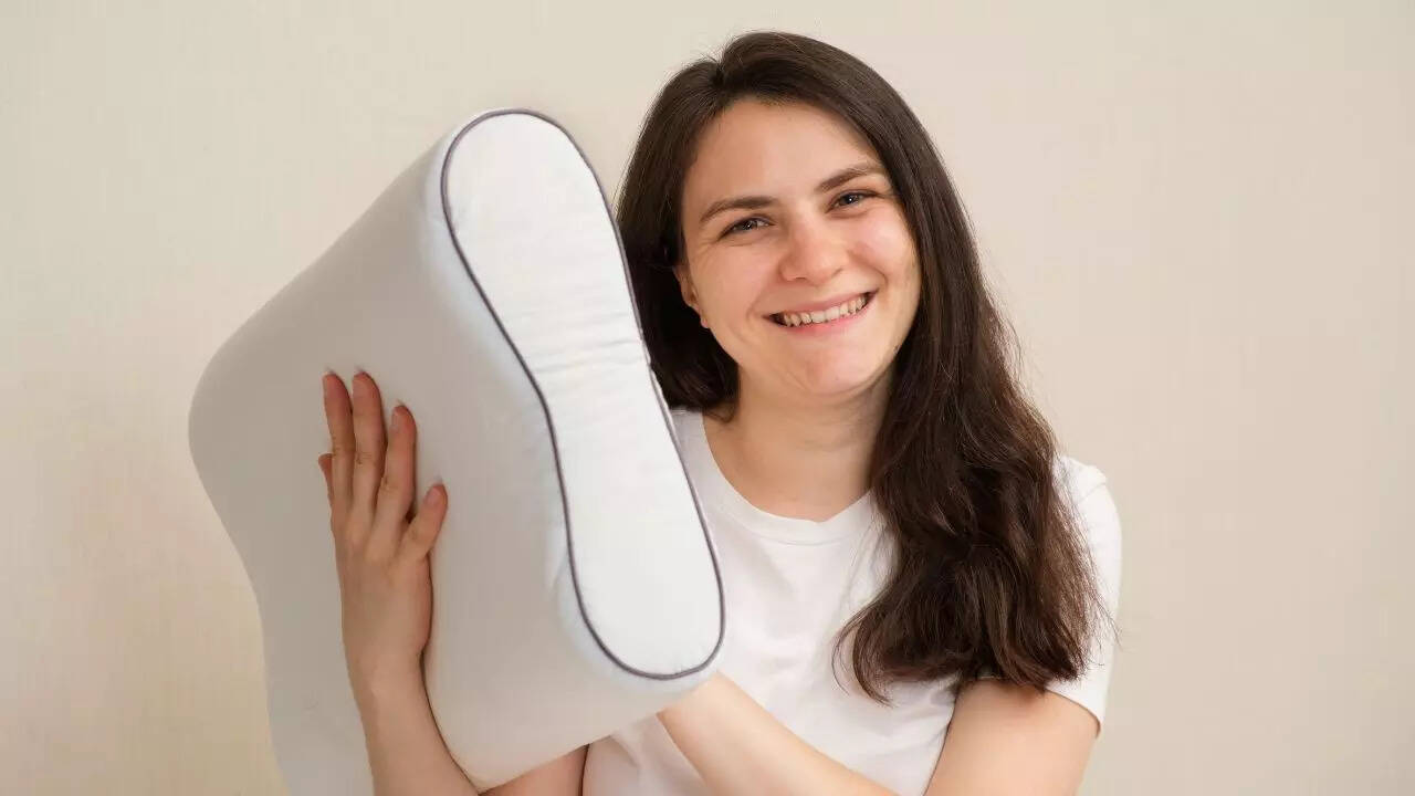 How the right pillow can relieve health problems beyond sleep comfort