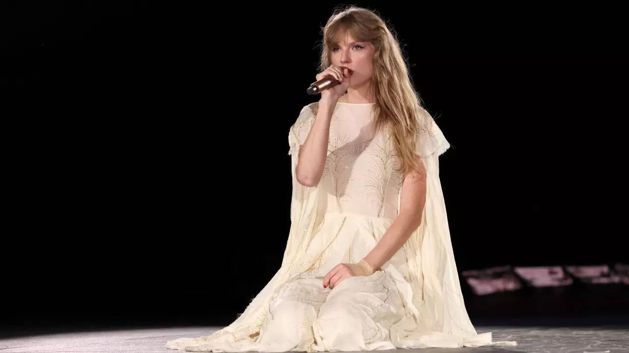 Taylor Swift (13)
