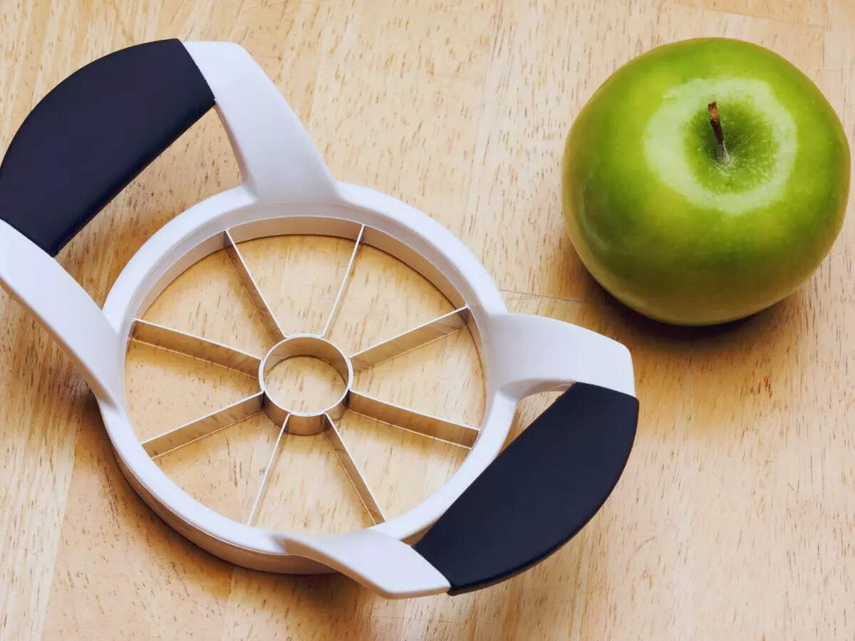 Apple cutter