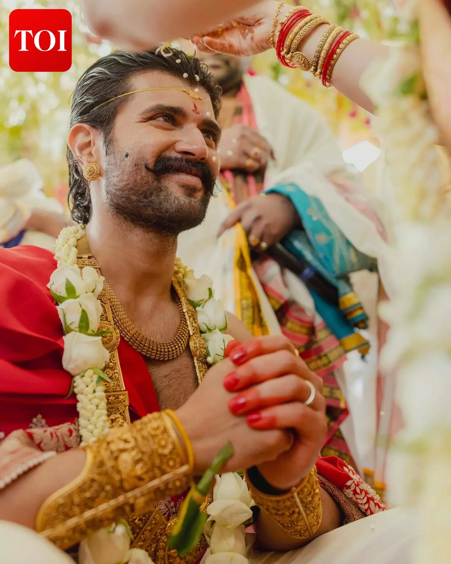 rashmika_mandanna_1772111346_3841070829451579155_1381101303