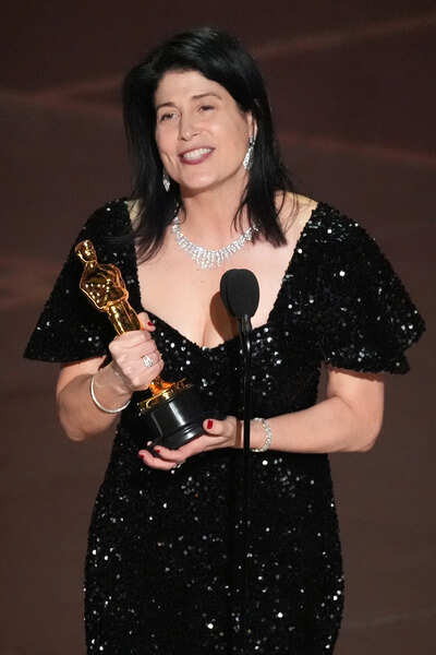 Cassandra Kulukundis wins first ever Best Casting Oscar for 'One Battle After Another'