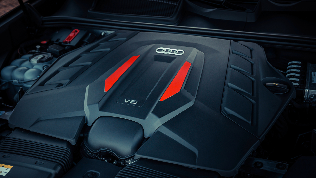 4.0-litre twin-turbo V8 engine