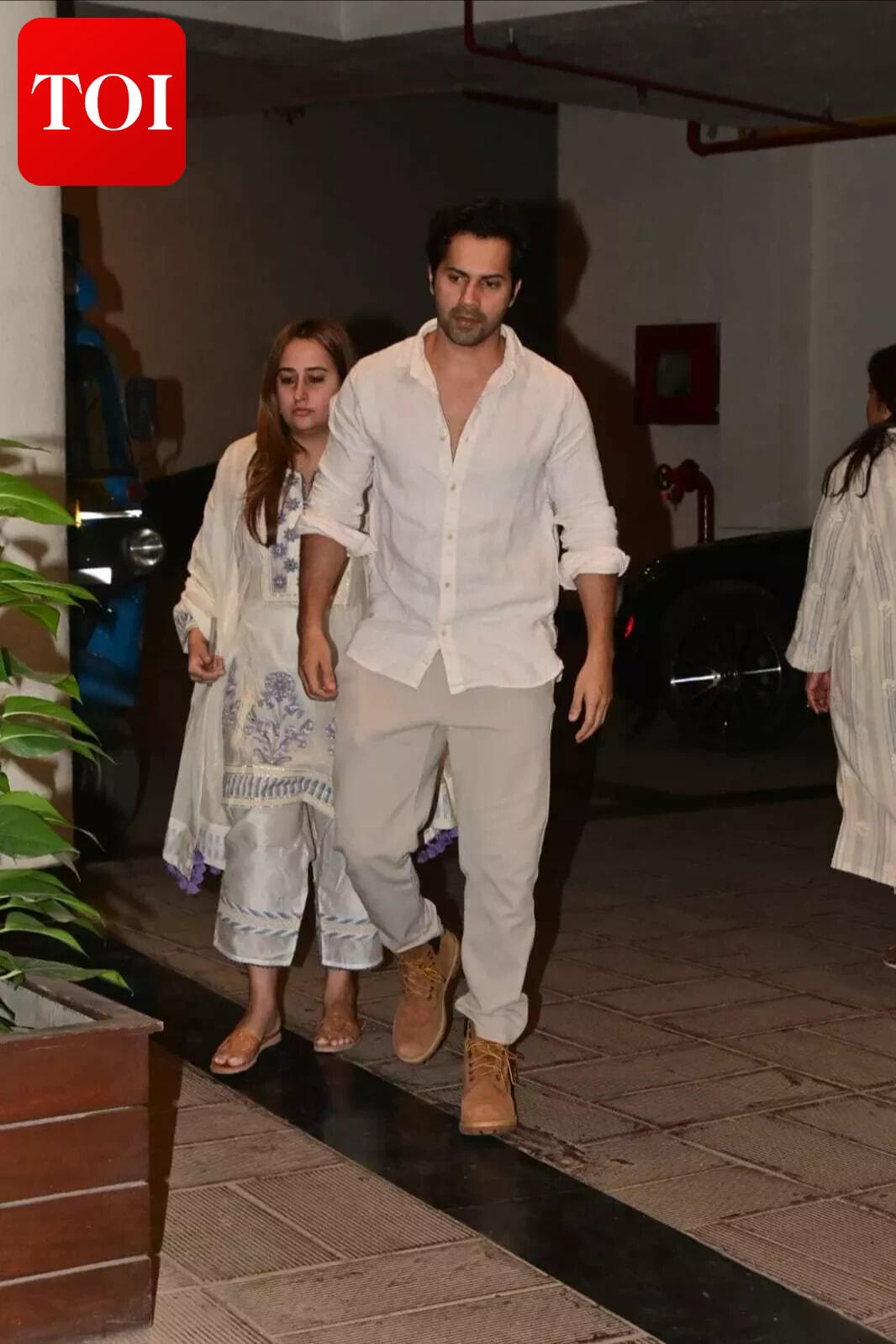 81639988-a4c9-47a2-afe6-c61ec6581061